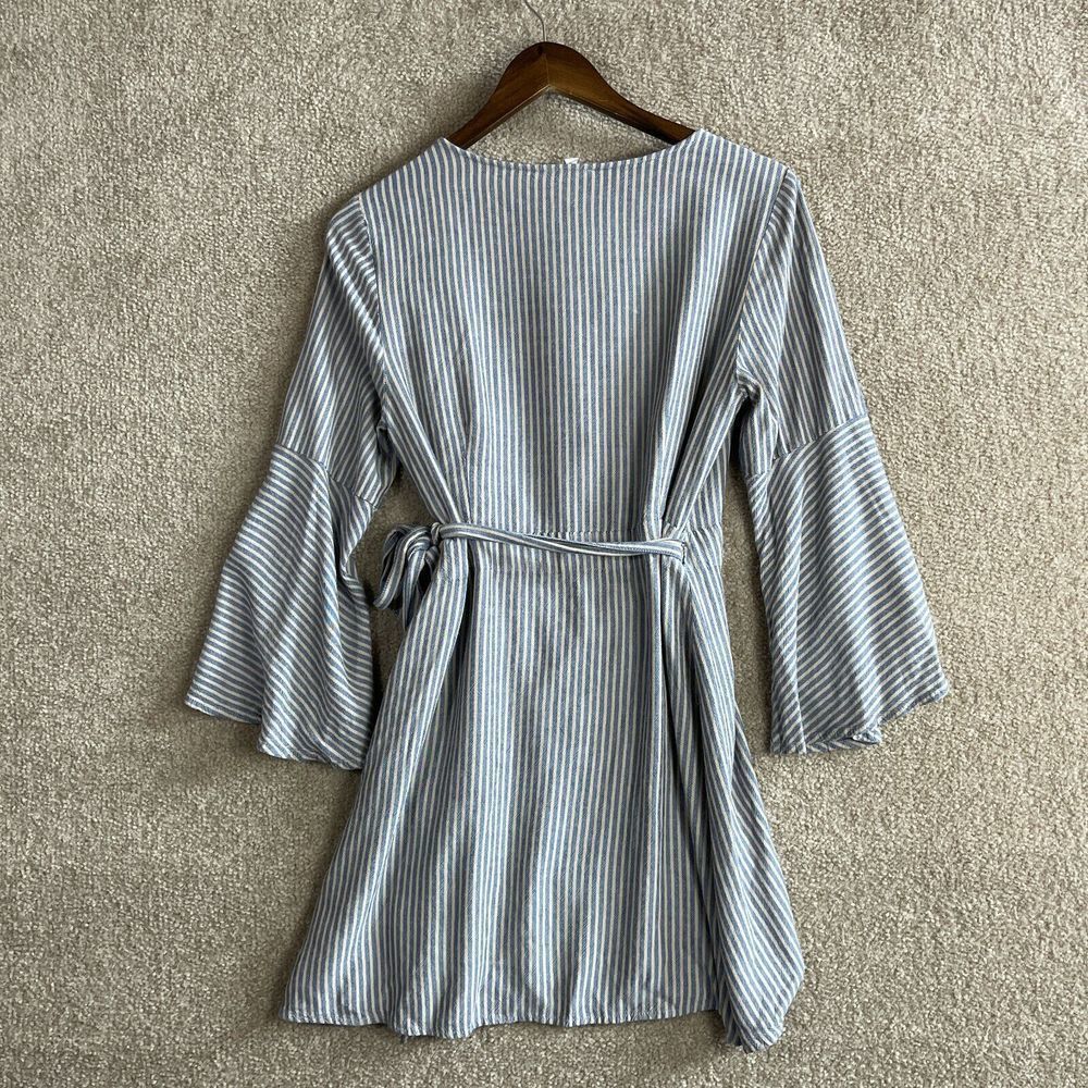 Ecote OU Wrap Dress Womens Size Medium Blue/Tan Striped Bell Sleeve V-Neck 90s - Picture 10 of 11